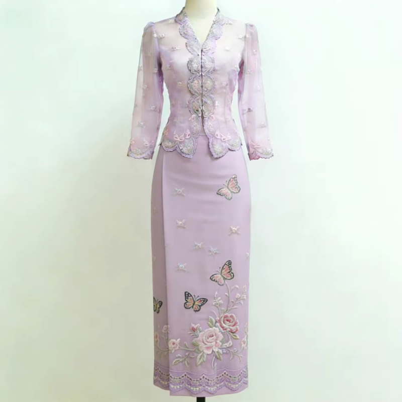 Little Nyonya Clothing Butterf - Batik Sarong Wrap 评论和价格